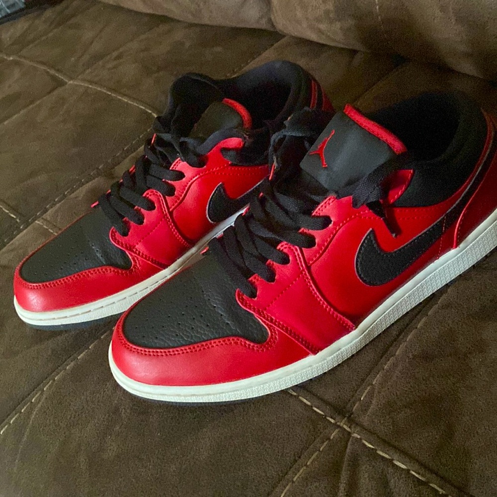 Jordan 1 Low “Reverse bred” (Used) Size: 11.5 US